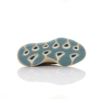 ايزي 700 رجالي - نسائي