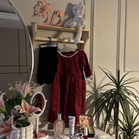 مخور أحمر+ طرحه