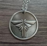 قلادة / ميدالية مفاتيح ذا لاست اوف اس | the last o...