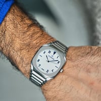 ساعة رجالية بسير ستيل بلون فضي