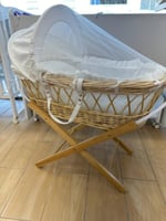 سرير أطفال سله موسى