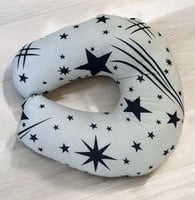 وسادة الأمومة والرضاعة متعددة الاستخدامات