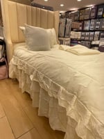 مفرش نفاس 6 قطع قطن على دانتيل