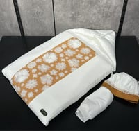 مدس مواليد ورد بارز