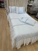 طقم مفرش نفاس مع سرير البيبي