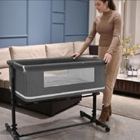 سرير ومحبس اطفال