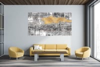 لوحة فن تجريدي خليط من لون رمادي بالذهبي