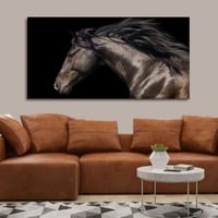 الخيل الاسود الامع - تجريدي