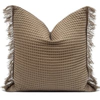 غطاء وسادة انيق بيج