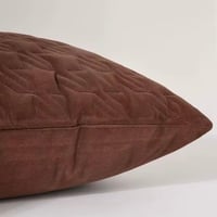 غطاء خدادية بلون بني دافئ بنقشة كلاسيكية أنيقة