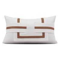 غطاء وسادة ابيض و بني