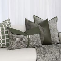 غطاء وسادة زيتي