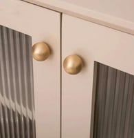 مقبض دولاب كروي ذهبي