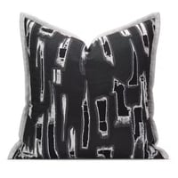 غطاء خدادية أسود بنقشة عصرية بارزة | كوشنز فخمة لل...