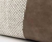 غطاء وسادة مودرن بيج وبني