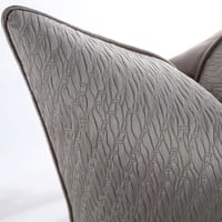 غطاء وسادة رمادي