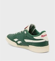 شوز ريبوك كعب مسطح مقاس 44 كلوب سي ريفينج فينتيج