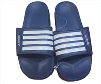 شبشب رجالي أزرق اللون مقاس 42