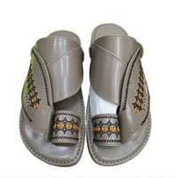 حذاء شرقي رمادي مقاس 42