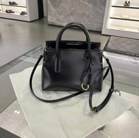 تشارلز اند كيث