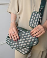 شنطة نسائية بتصميم كاجوال بلون أخضر