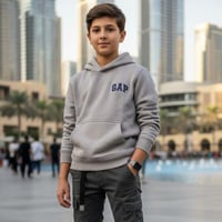 بلوفر رمادي فاتح GAP