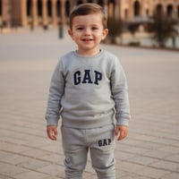 طقم GAP الرمادي الصغير