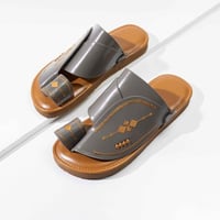 حذاء شرقي 127