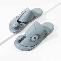 حذاء شرقي 214