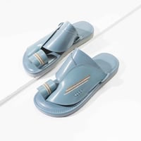 حذاء شرقي 242