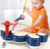 بيانو مع ميكرفون