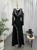 فستان سهرة مميز وراقي باللون الاسود