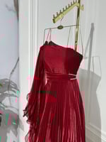 وصل حديثآ ا فستان سهرة نوع القماش _ اورجنزا المقاس...