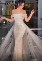 فستان دانتيل فخم مع تل