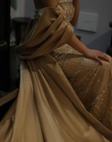 فستان سهره فخم من واحد لين سته من اسمول لين ٣ اكس...