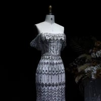 فستان فخم تطريز كامل