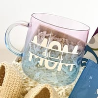 كوب Mom بالاسم