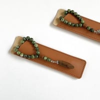 سبحة بخور خشب الكوك وحجر الاخضر - فاتح