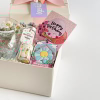 هدية ايام مشرقة