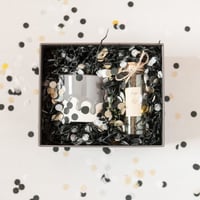 قصاصات تخرج