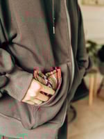 سناده - لون أسود