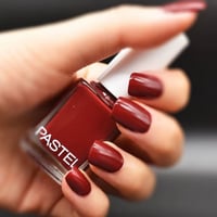 مناكير باللون الأحمر -226