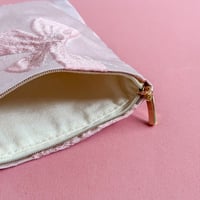 شنطة مكياج - بنك