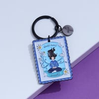 ميدالية اينما أنبت أزهر