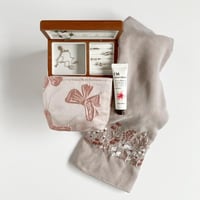 هدية شهر العسل