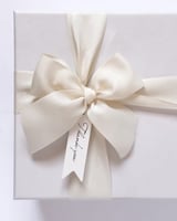 تاق thank you أبيض صغير