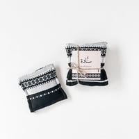 سناده - لون أسود