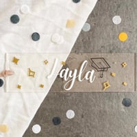 فاصل بالاسم-قبعة التخرج