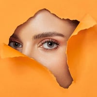 عدسات دايا بيكان Daya One Day Color Pecan Lenses