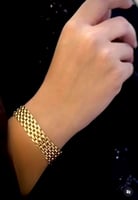 انسيال بتصميم يحاكي تصاميم الذهب مطلي ذهب عيار ١٨...